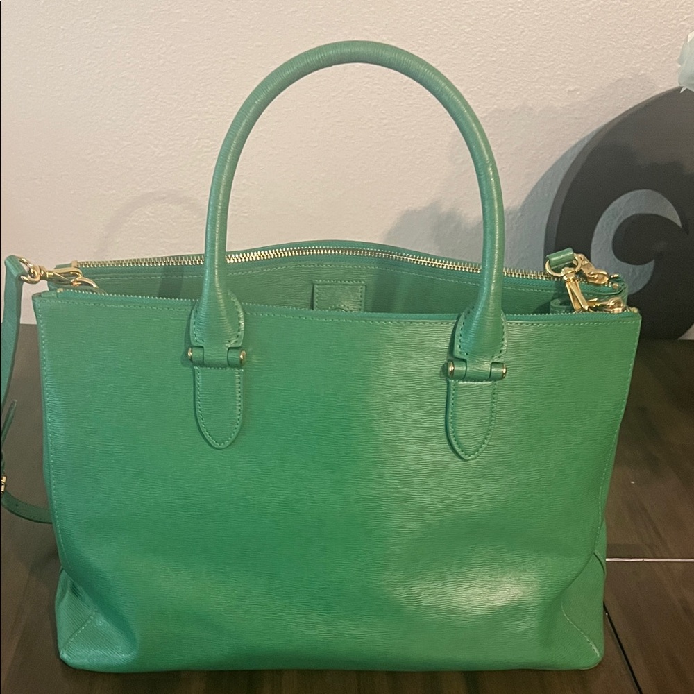 Ralph Lauren Vibrant Green Satchel bag never carried. - Picture 2 of 7